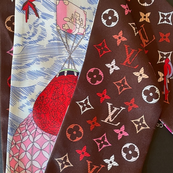 EUC LOUIS VUITTON TWILLY SMALL SCARF - Picture 3 of 10